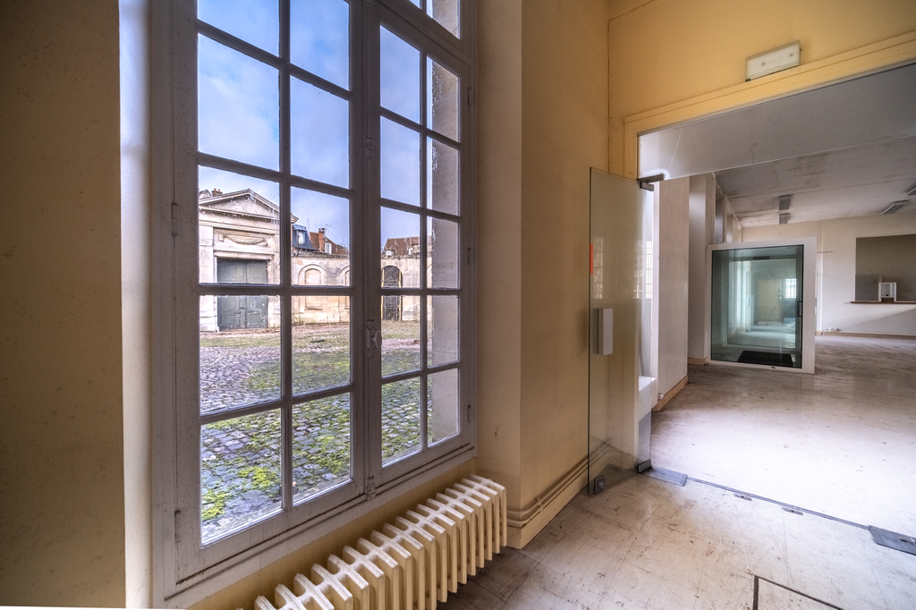 Photo décrivant le bien Hôtel Particulier