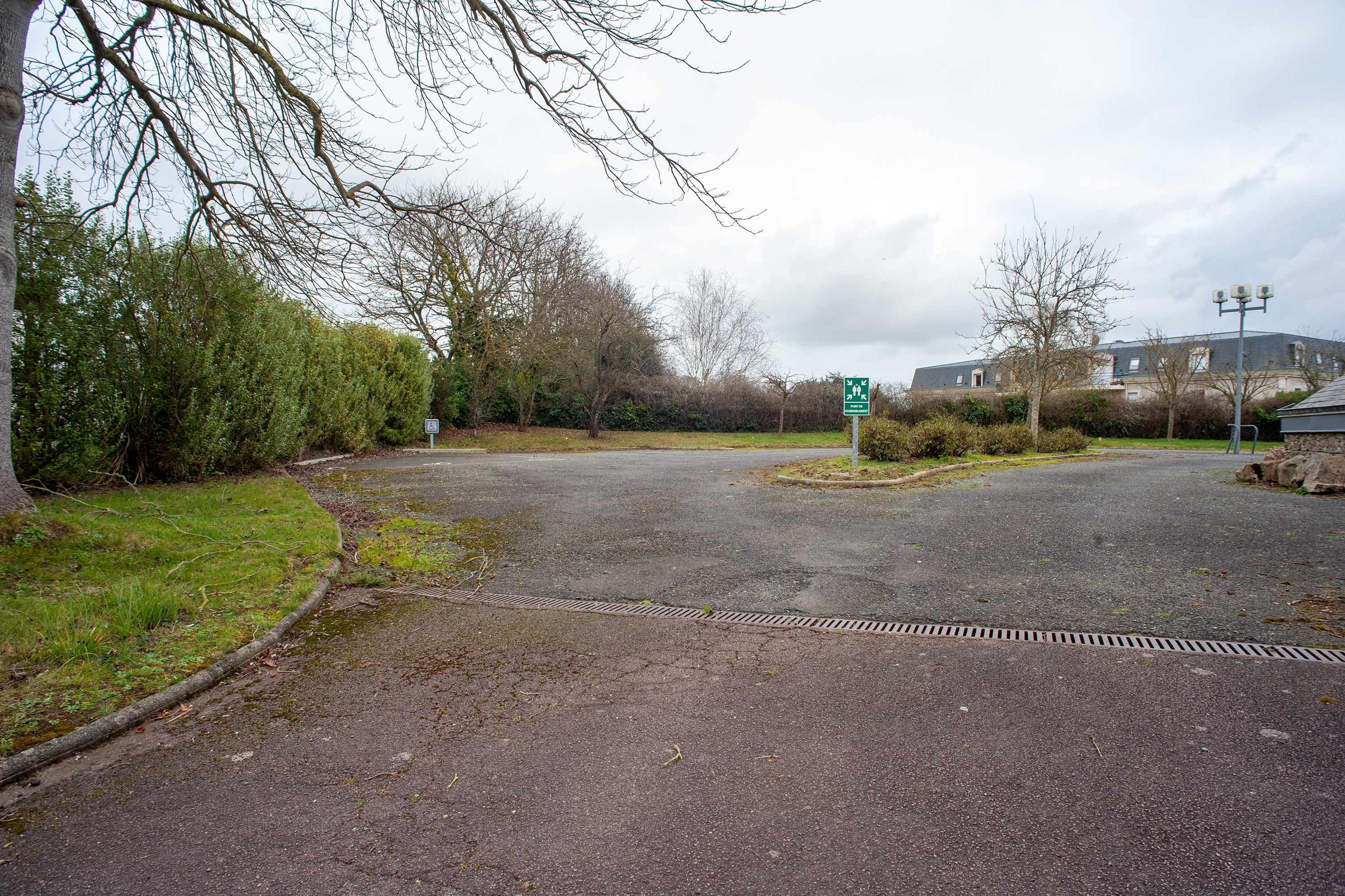 Photo décrivant le bien Ensemble Immobilier à Usage De Bureaux à Paimpol
