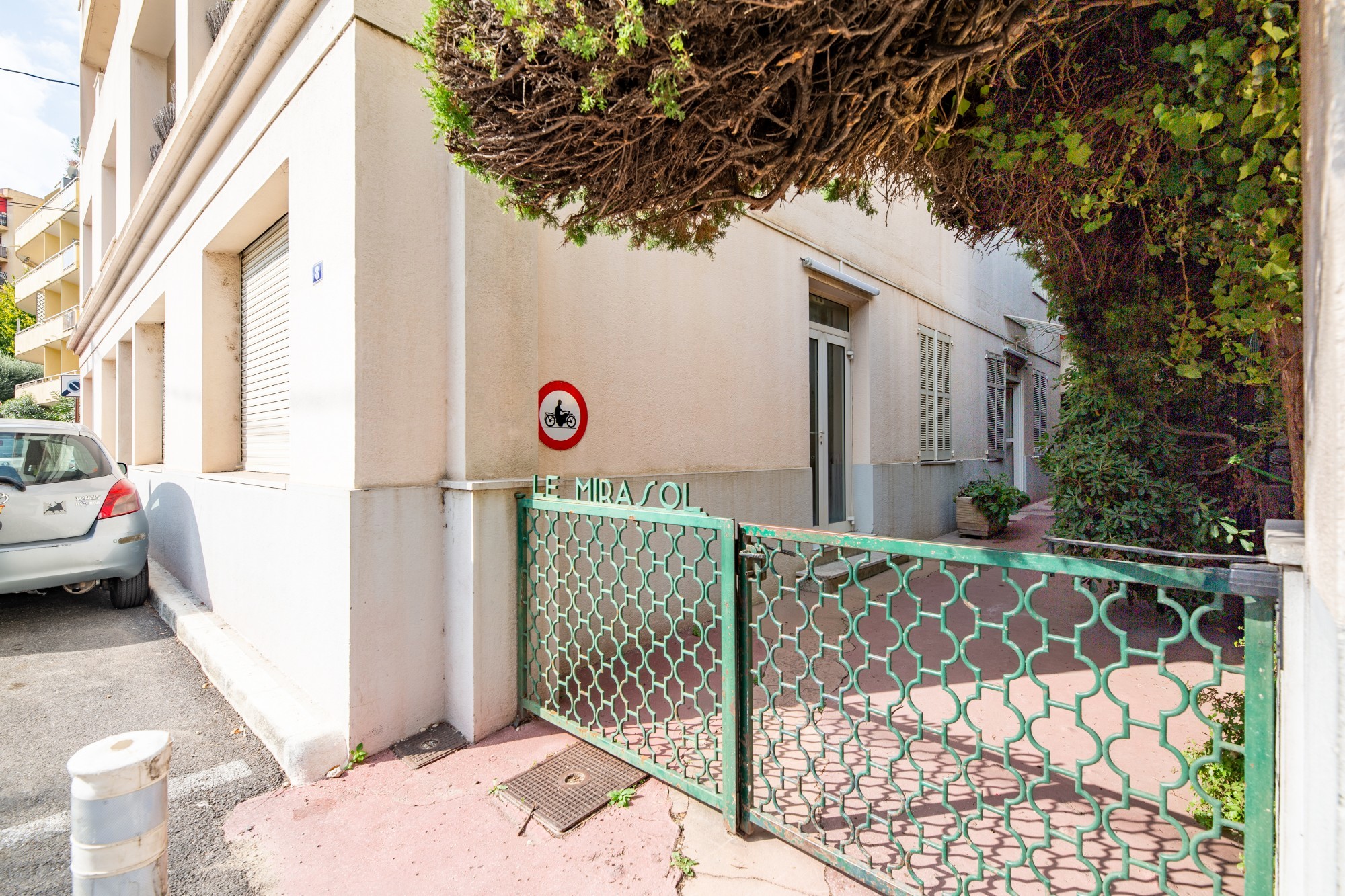 Photo décrivant le bien Bureaux- 254 M2 - Grasse (06)