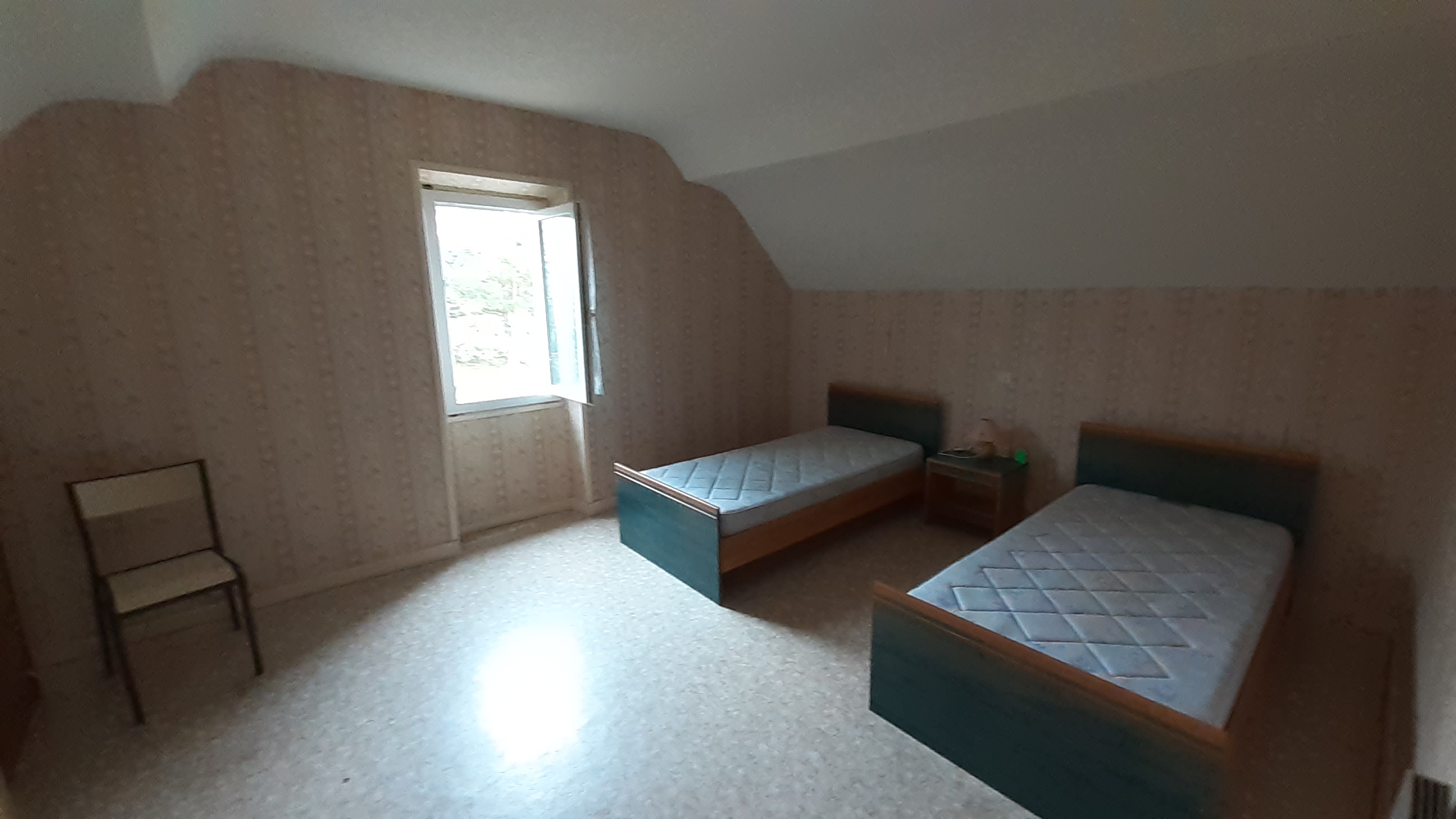 Photo décrivant le bien Maison De Garde-barrière à Ruynes En Margeride