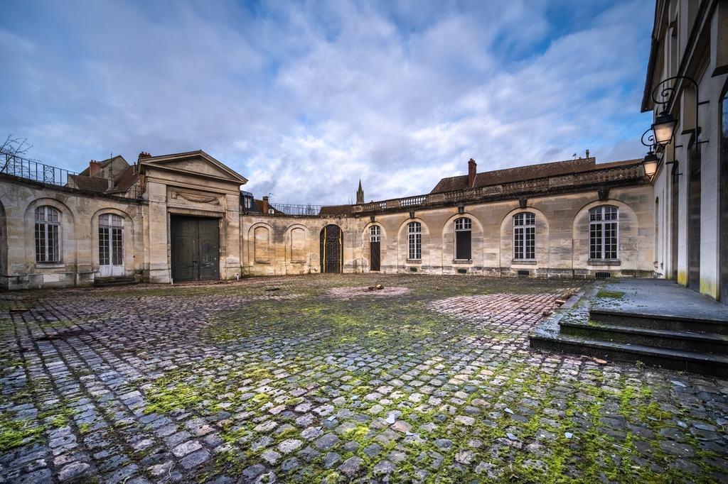 Photo décrivant le bien Hôtel Particulier