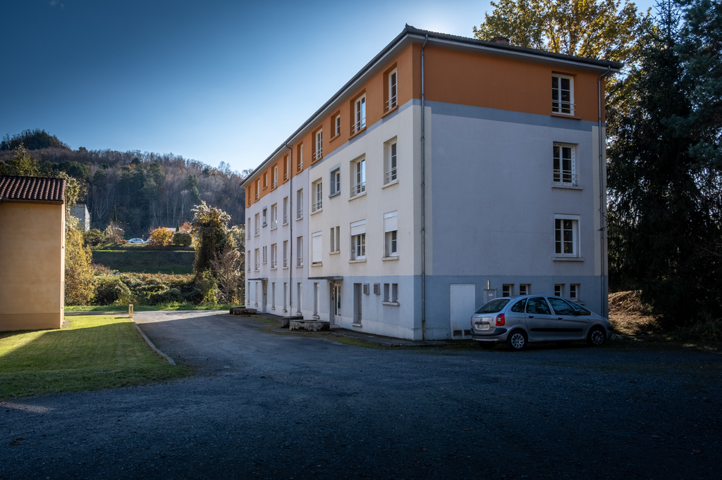 Photo décrivant le bien Immeuble De Logements