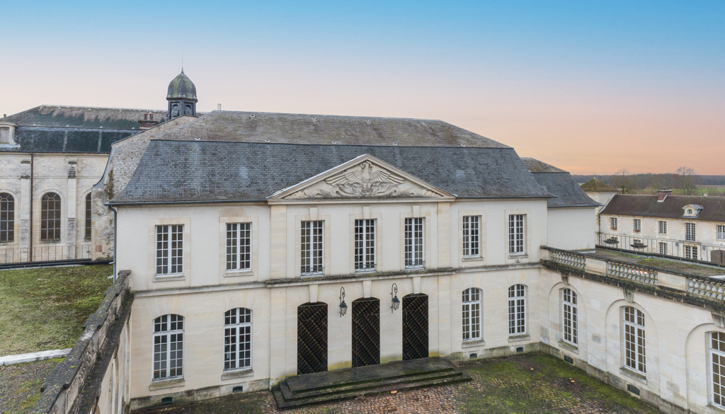 Photo décrivant le bien Hôtel Particulier