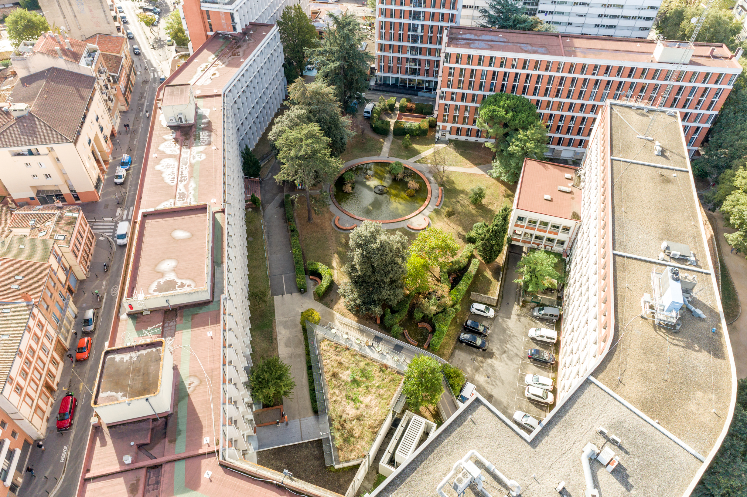 Photo décrivant le bien Cité Administrative De Toulouse