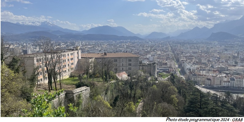 Photo décrivant le bien Appel à Manifestation D'intérêt (ami) Sur Le Devenir De La Cité Du Rabot Sur Le Site De La Bastille