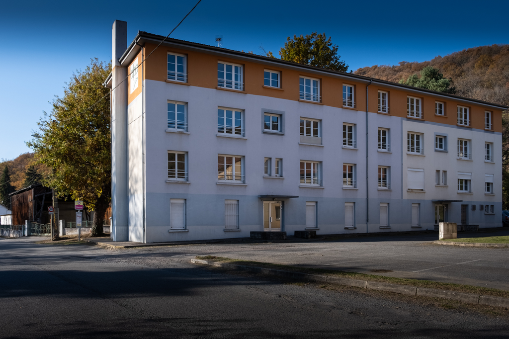 Photo décrivant le bien Immeuble De Logements