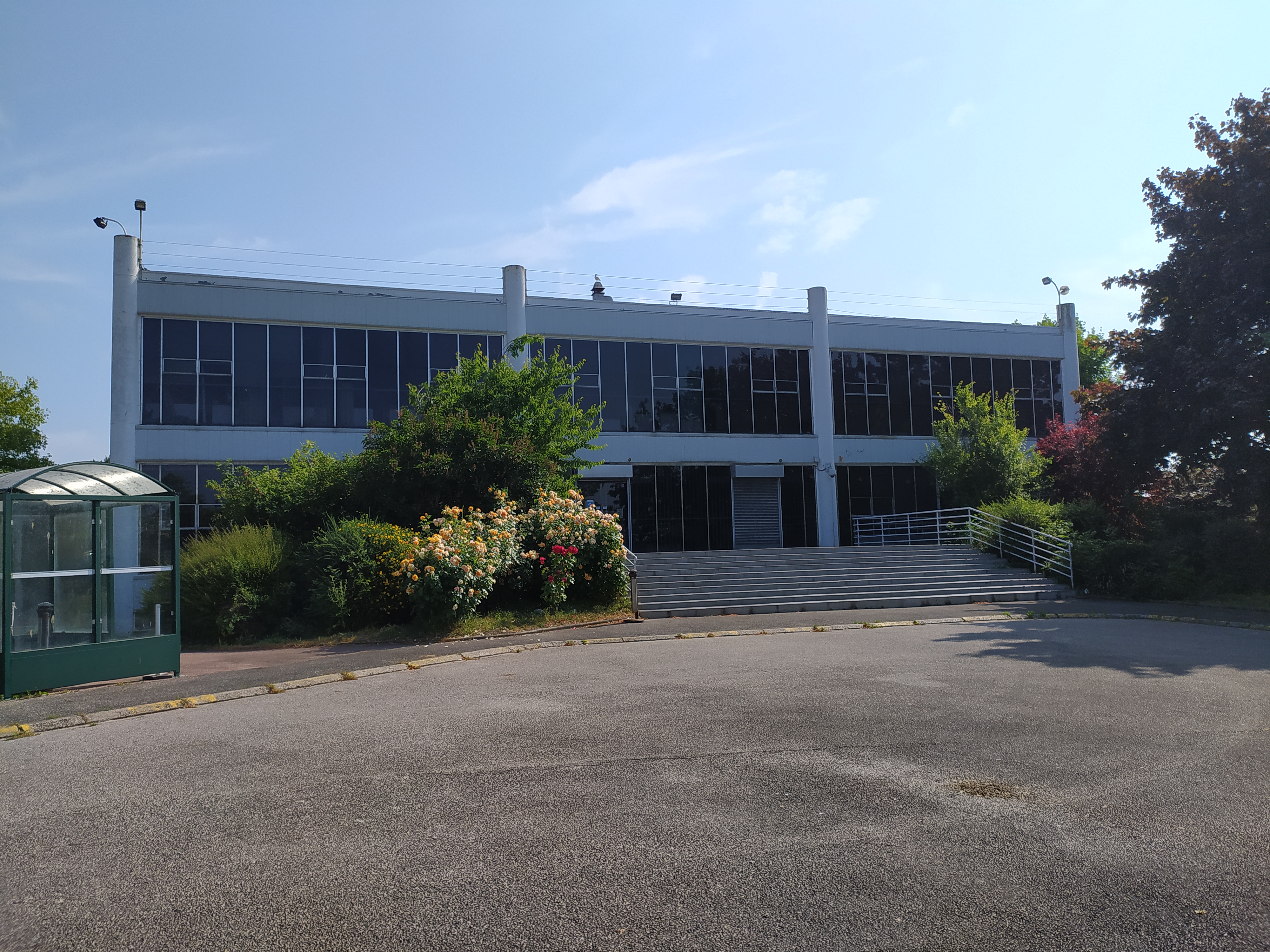 Photo décrivant le bien Immeuble à Usage De Bureau - Amiens (80)