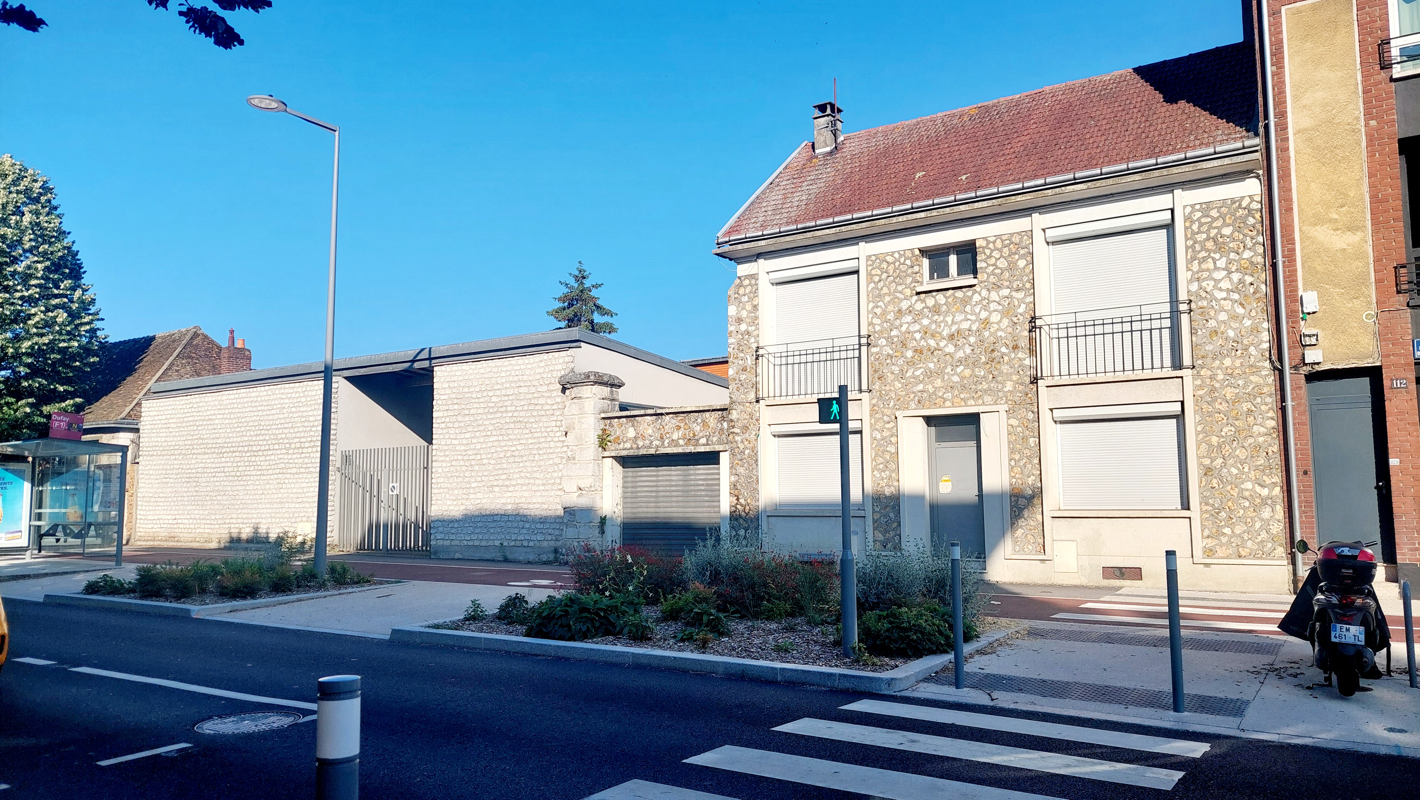 Photo décrivant le bien Maison D'habitation à Vendre, Avec Garage Et Jardin, Proche Du Jardin Des Plantes