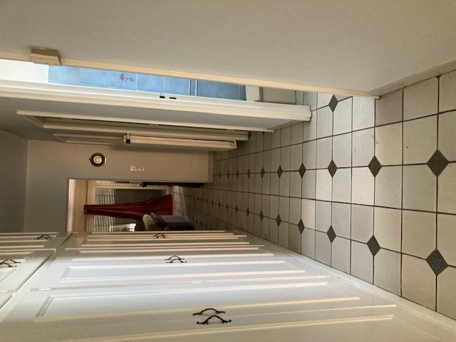 Couloir avec rangements