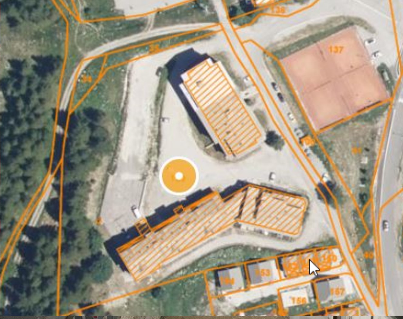 Photo décrivant le bien Vente de gré à gré - Parking Extérieur - Alloz (04) - 8000€