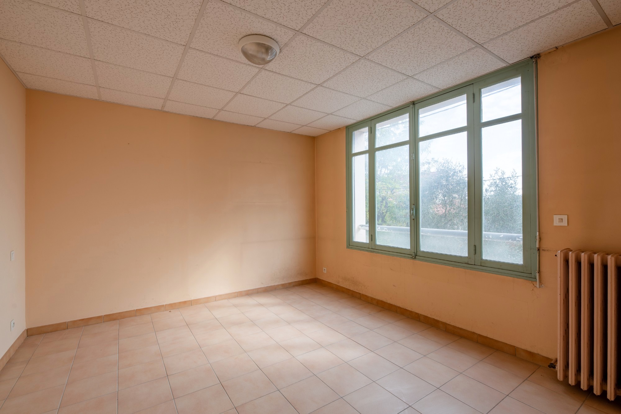 Photo décrivant le bien Bureaux- 254 M2 - Grasse (06)