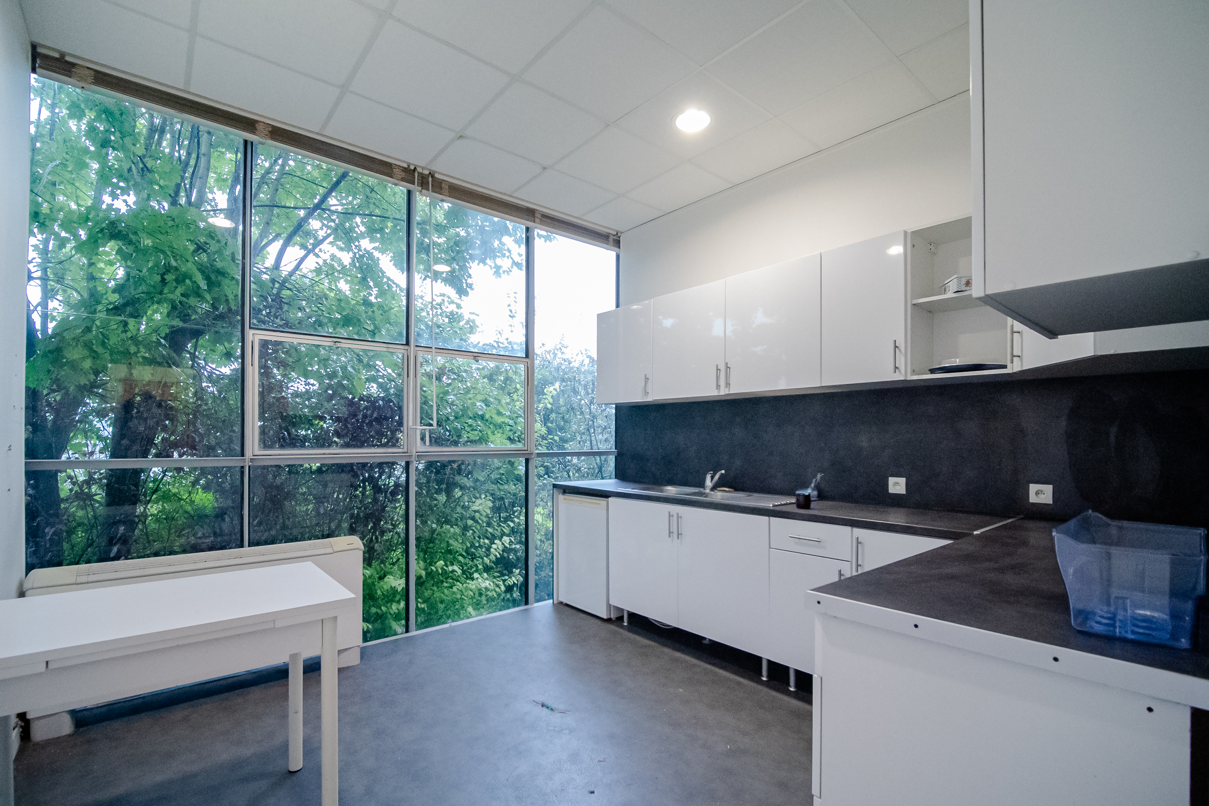 Photo décrivant le bien Immeuble à Usage De Bureau - Amiens (80)