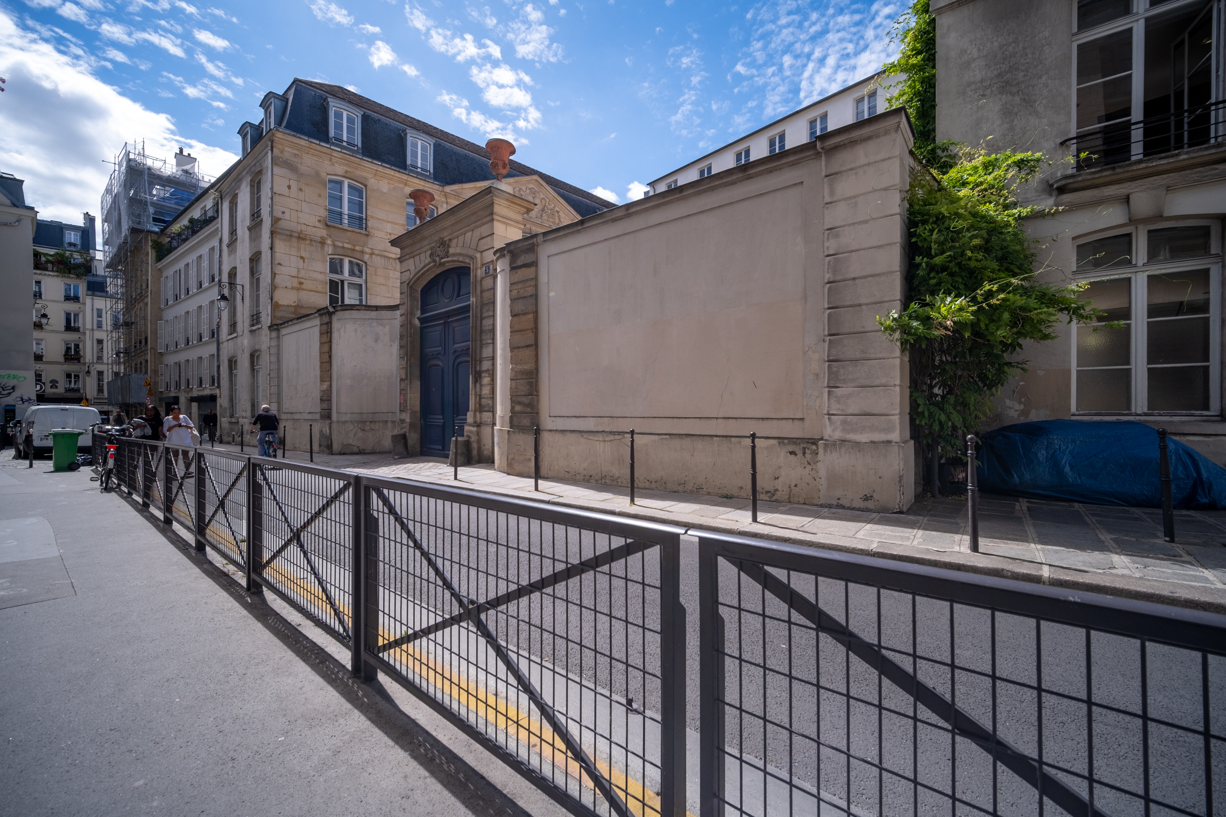 Photo décrivant le bien L'etat Vend Un Ensemble Immobilier D'exception Dans Le 3e Arrdt De Paris, 5/7 Rue De Montmorency