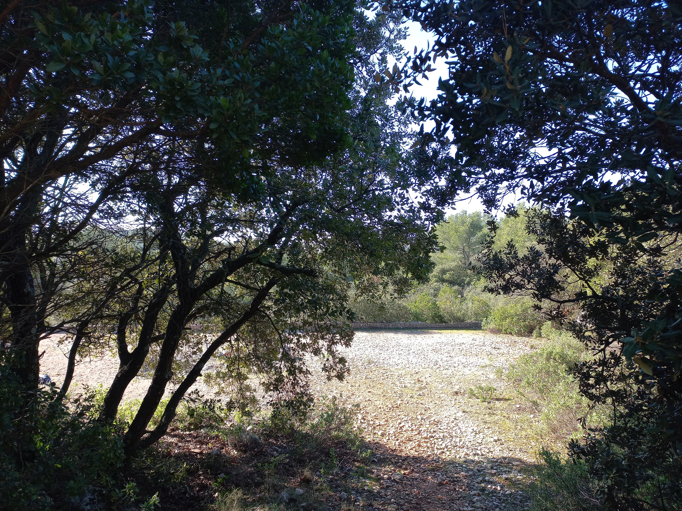 Photo décrivant le bien Terrain Naturel Avec Ancien Ouvrage Militaire