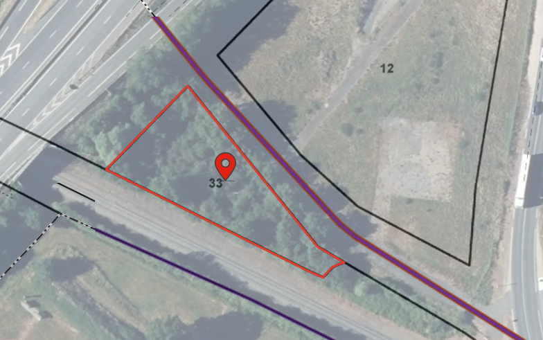 Photo décrivant le bien Cession De Parcelles Boisées à Yzeure (03321)