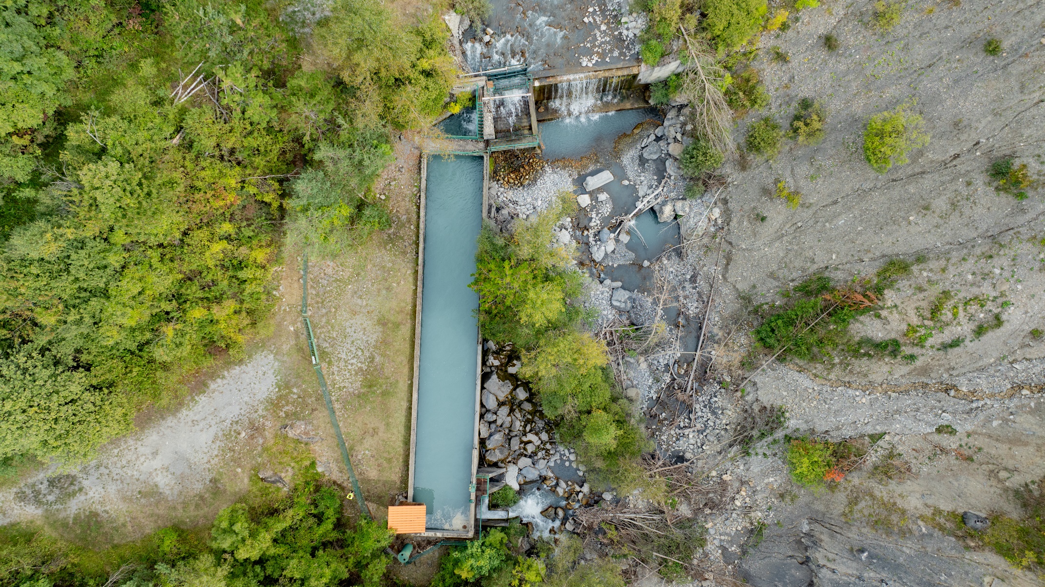 Photo décrivant le bien Appel D'offres Public Pour La Mise à Disposition D'une Centrale Hydroélectrique- Hautes-alpes (05)
