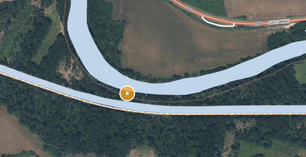 Photo décrivant le bien Cession Parcelle E N° 673 Sur La Commune Deux Rivieres