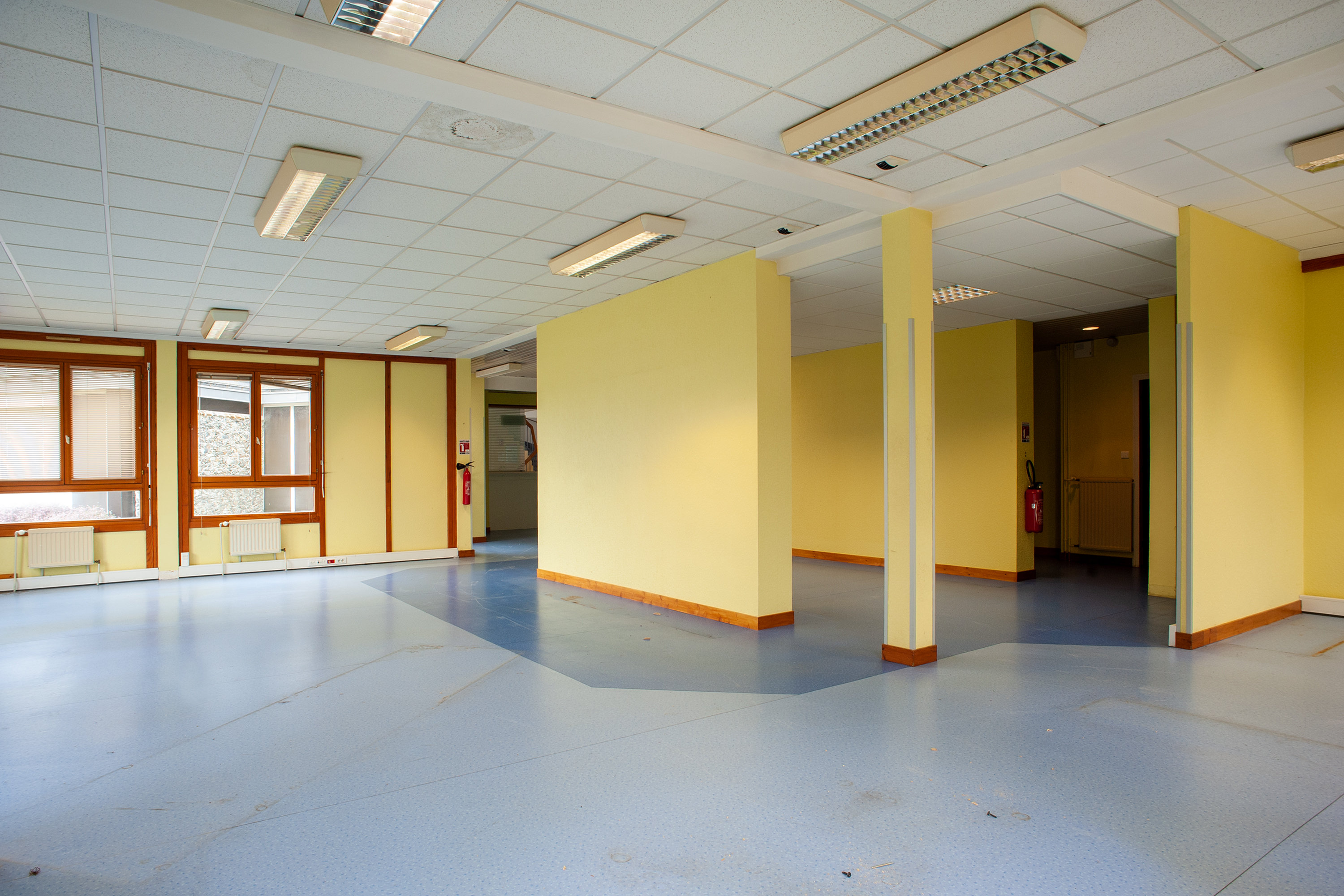 Photo décrivant le bien Ensemble Immobilier à Usage De Bureaux à Paimpol