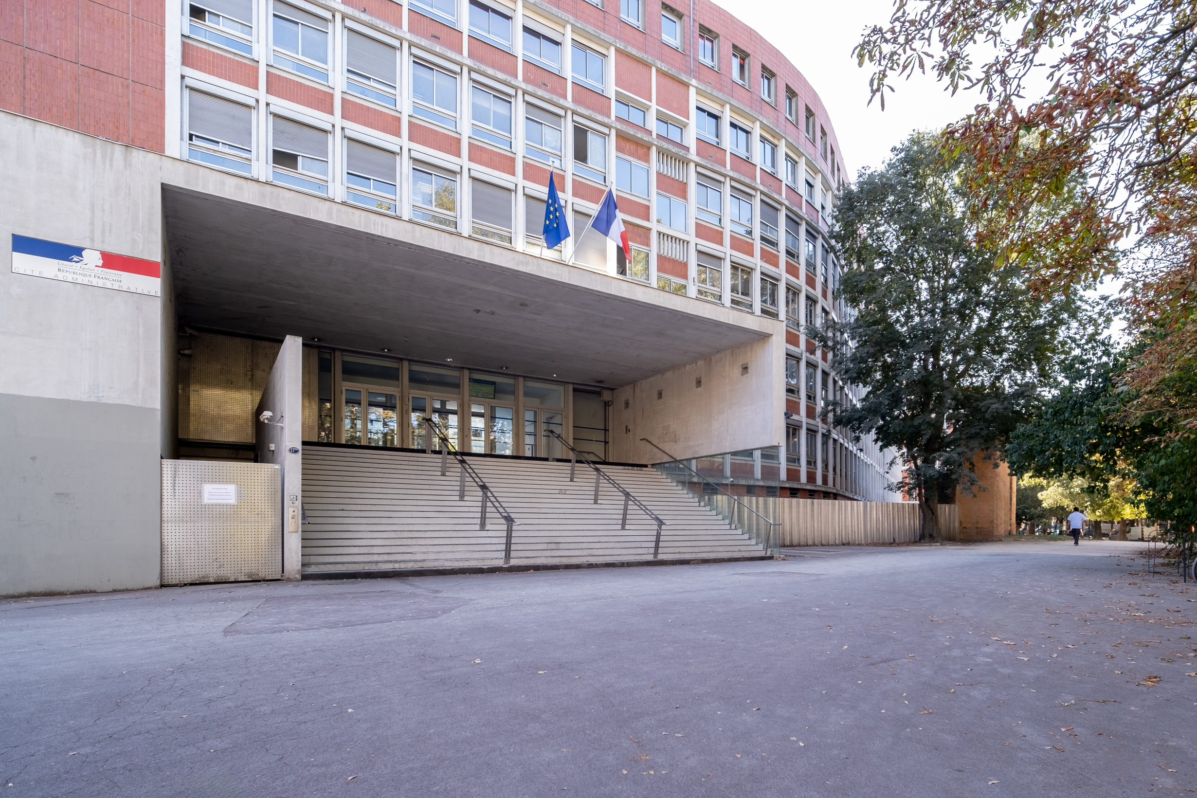 Photo décrivant le bien Cité Administrative De Toulouse
