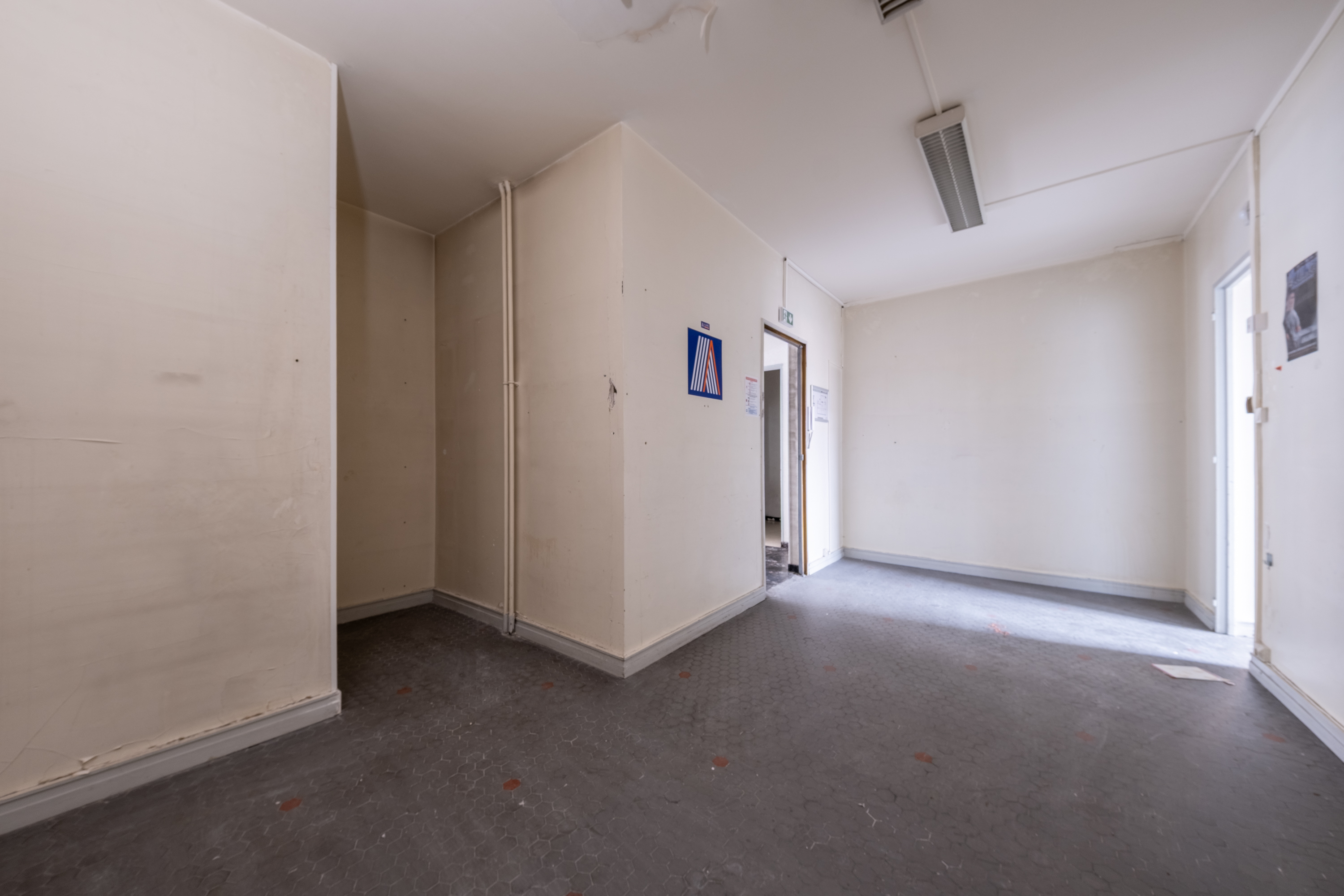 Photo décrivant le bien Vente Bureaux De 135 M²