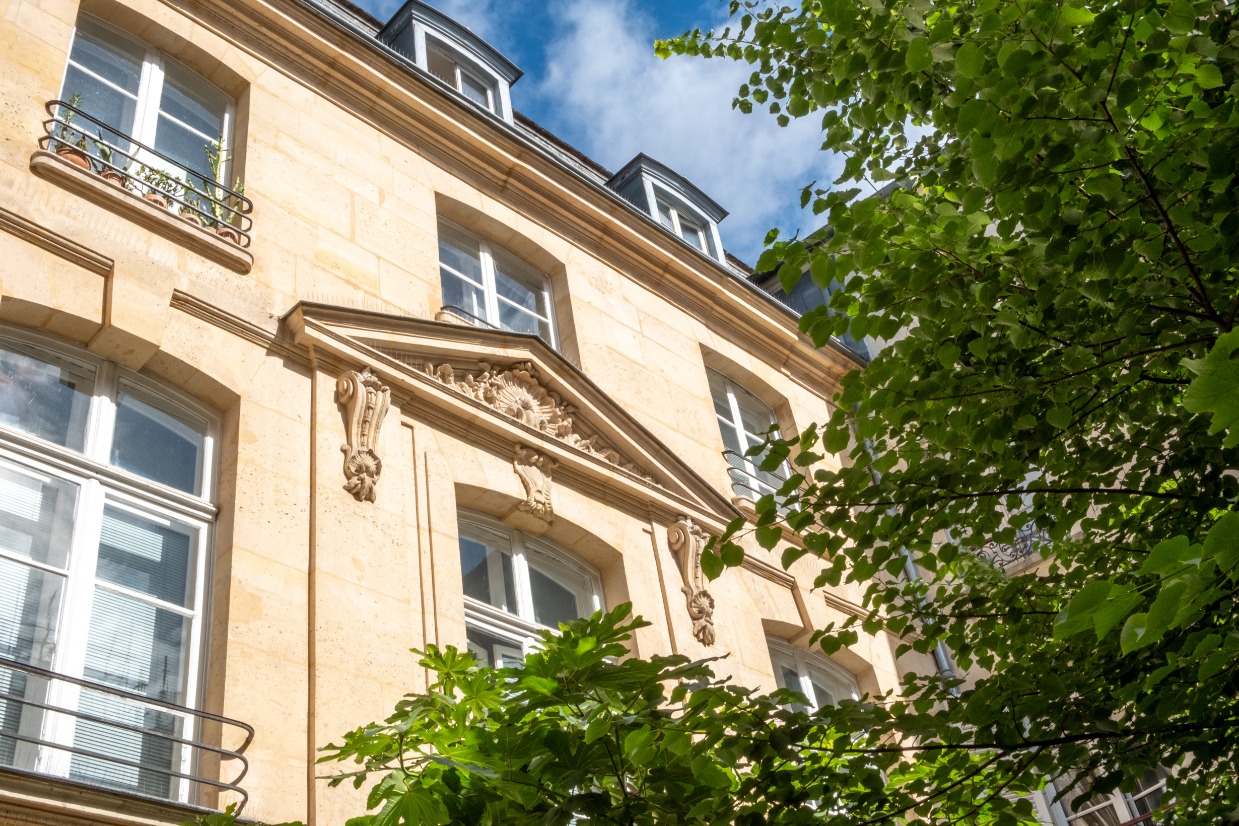 Photo décrivant le bien L'etat Vend Un Ensemble Immobilier D'exception Dans Le 3e Arrdt De Paris, 5/7 Rue De Montmorency