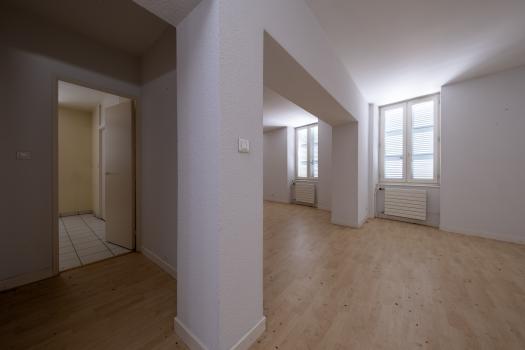Photo décrivant le bien Immeuble Mixte Grande Rue à Aigueperse