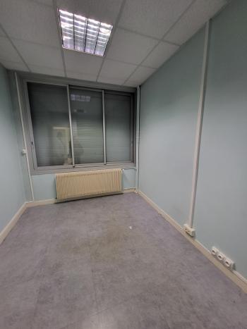 Photo décrivant le bien Immeuble De Bureaux à Beaune