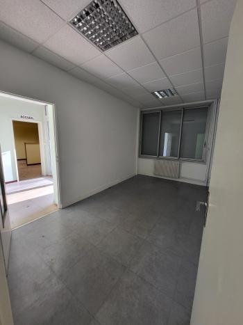 Photo décrivant le bien Immeuble De Bureaux à Beaune