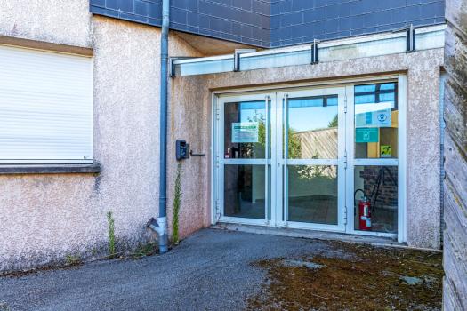 Photo décrivant le bien Immeuble De Bureau Situé à Un Emplacement Stratégique Proche D'evreux