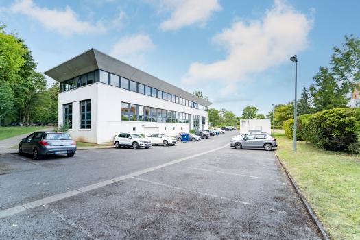 Photo décrivant le bien Immeuble De Bureaux-2567 M²-amiens(80)