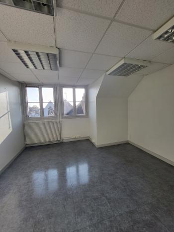 Photo décrivant le bien Immeuble De Bureaux à Beaune