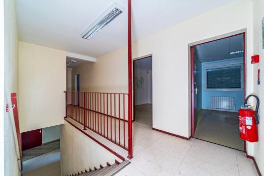 Photo décrivant le bien Immeuble De Bureau Situé à Un Emplacement Stratégique Proche D'evreux