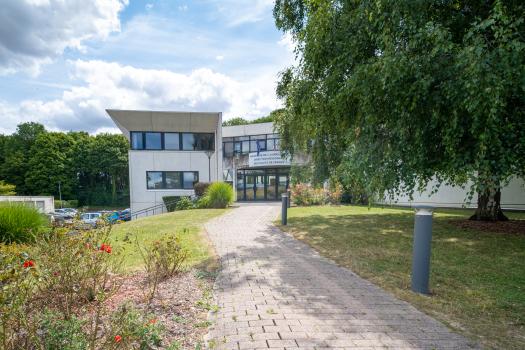 Photo décrivant le bien Immeuble De Bureaux-2567 M²-amiens(80)