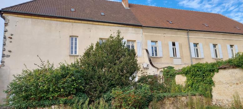 Photo décrivant le bien Ensemble Immobilier à Sézanne (marne)