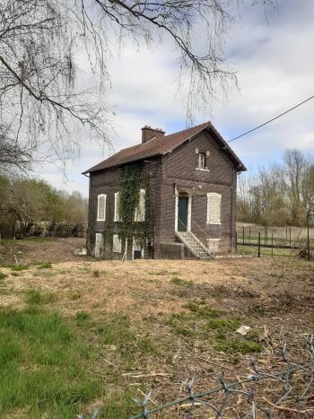 Photo décrivant le bien Maison éclusière Chauny Entièrement à Rénover
