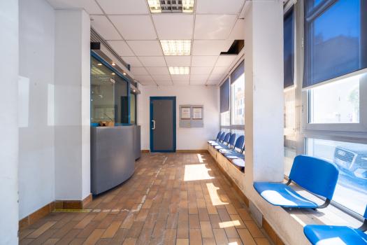 Photo décrivant le bien Locaux De Bureaux à Vendre à La Seyne Sur Mer