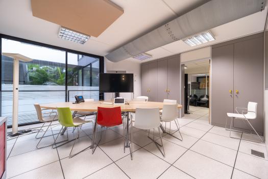Photo décrivant le bien Locaux De Bureaux Avec Parking - Toulouse.