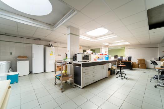 Photo décrivant le bien Immeuble De Bureaux-2567 M²-amiens(80)
