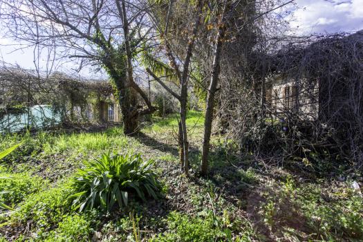 Photo décrivant le bien Parcelle De Terrain De 689 M² Avec Maison Vétuste à Vence 06