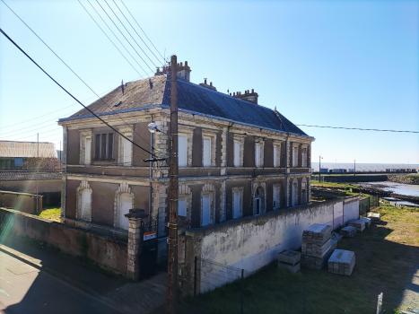 Photo décrivant le bien Immeuble à Saint-nazaire