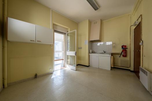 Photo décrivant le bien Cession D'un Immeuble à Usage De Bureaux Avec Parking Privatif - Centre-ville De Foix