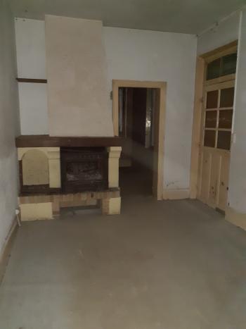 Photo décrivant le bien Maison éclusière Chauny Entièrement à Rénover