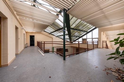 Photo décrivant le bien Bureaux Et Espace Vert à Port-ste-marie (47)